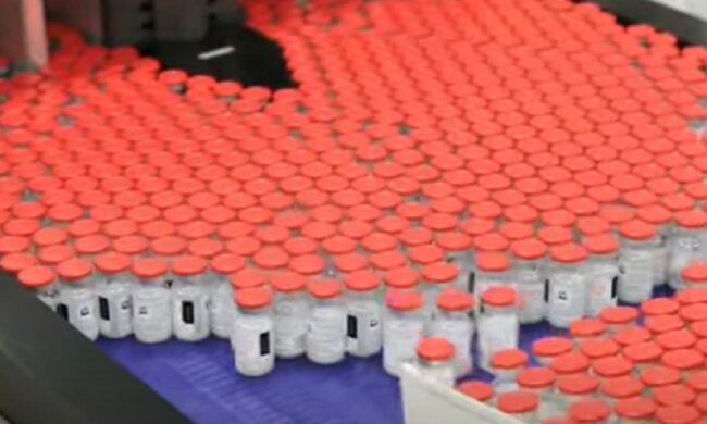 Вакицна от коронавируса. Фото: скриншот видео.