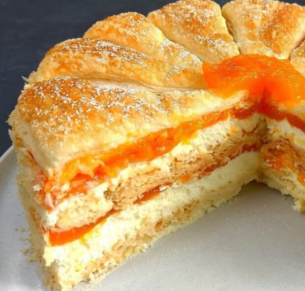 Пиріг з абрикосами, кадр з відео