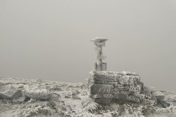 Зима в горах (фото: facebook.com/chornogora.rescue112)