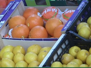 Фрукти, скріншот із відео