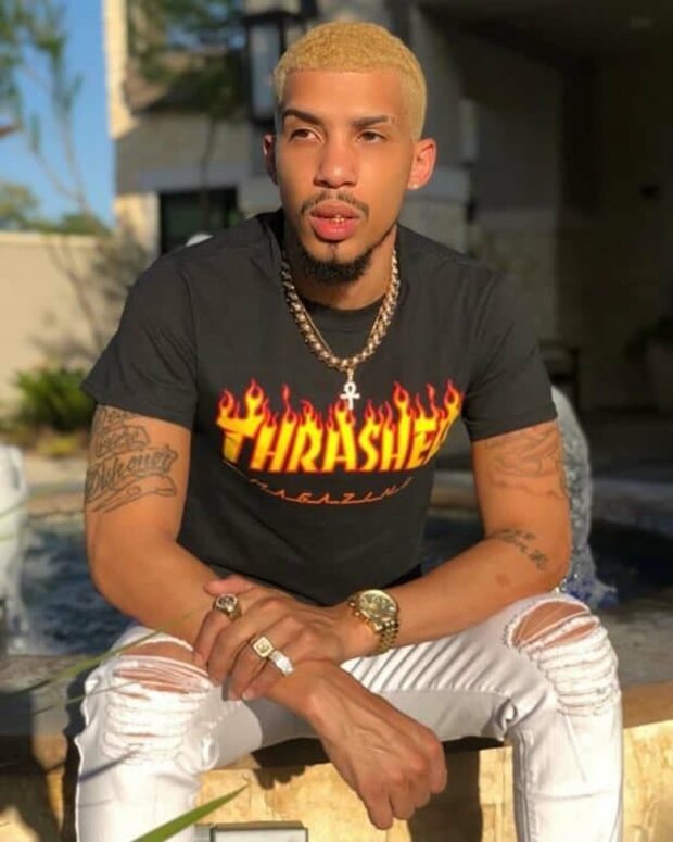 брат Бейонсе