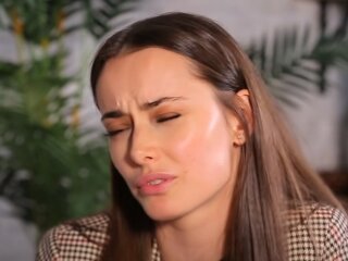 Ксения Мишина