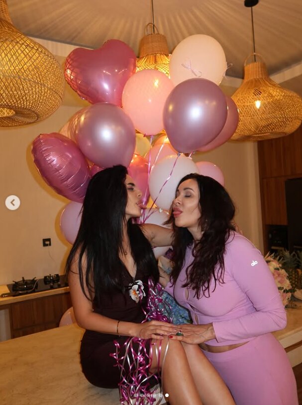 Скрин публикации Анны Тринчер