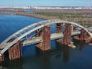 Подільсько-Воскресенський міст, фото з вільних джерел