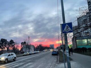 Киев, машины, фото из соцсетей