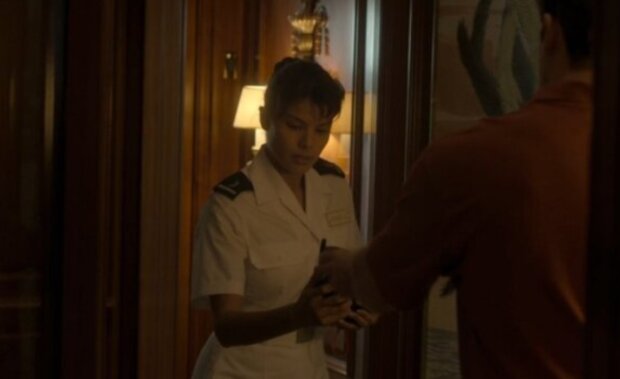 Мішель Андраде, кадр із серіалу "Корона"