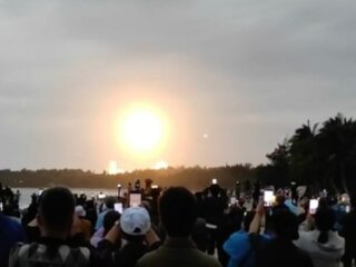 Запуск в Китае