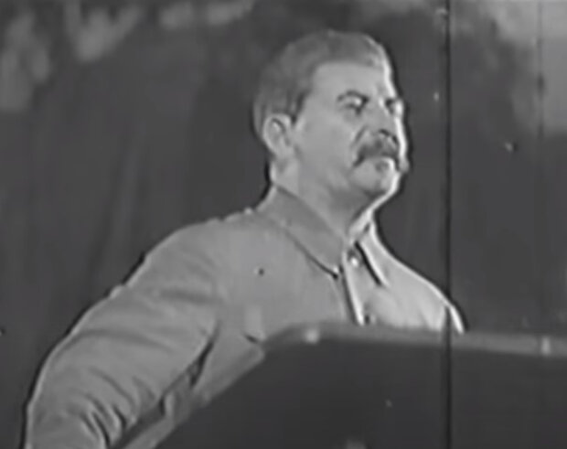 Йосип Сталін