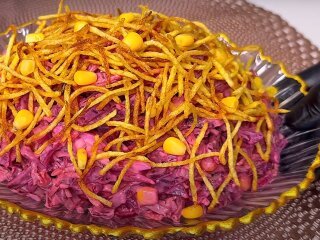 Салат из свеклы, кадр из видео