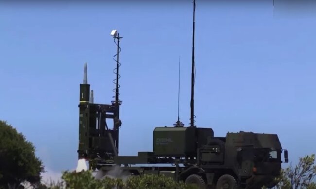 Система протиповітряної оборони IRIS-T