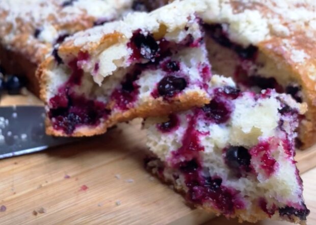 Ягідний пиріг, кадр з відео