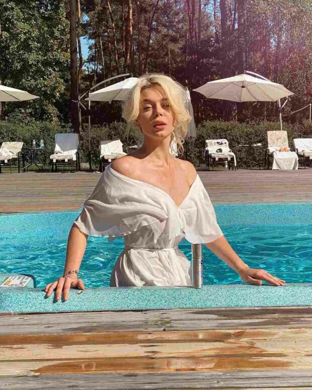 Аліна Гросу