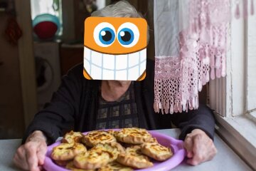 бабушка с пирожками