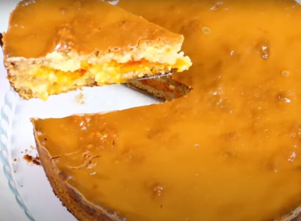 Абрикосовий пиріг, кадр з відео