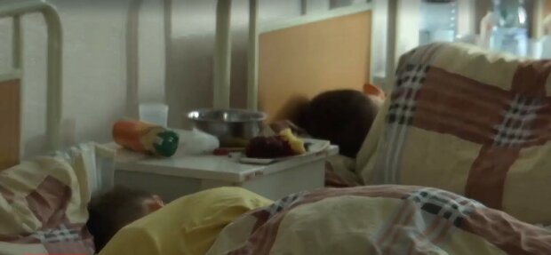 дети в больнице