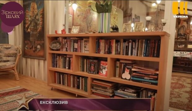 Хата Мухарського, скріншот з youtube