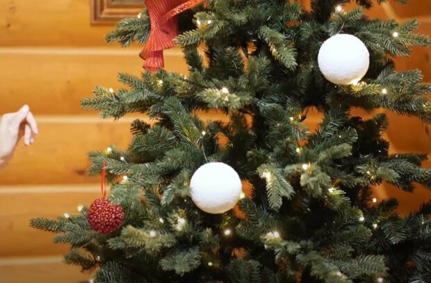 новорічна ялинка