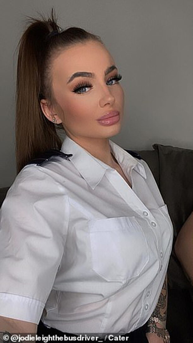 водійка автобуса зводить з розуму своїх пасажирів