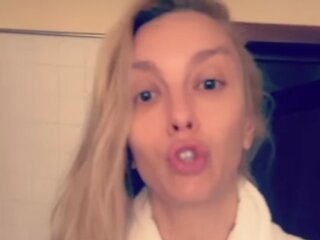 Оля Полякова