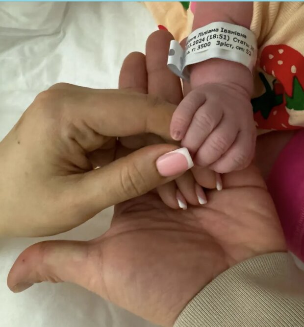 Сториз Лилии Ребрик