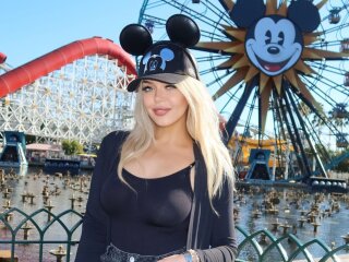 Аліна Гросу, фото із соцмереж співачки