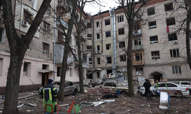 Результат российской ракетной атаки на Украину, фото из соцсетей