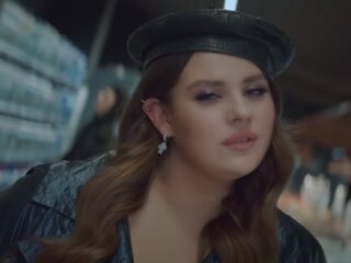 Фото співачки Казка