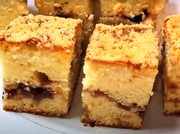 Пирог с вареньем, кадр из видео