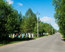 Людям потрібні ліки проти коронавірусу, а не асфальтована дорога на кладовищі
