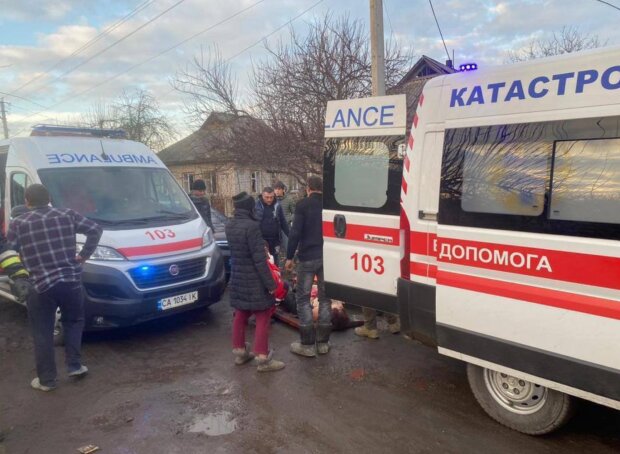 Последствия ракетного удара в Черкасской области, фото из соцсетей