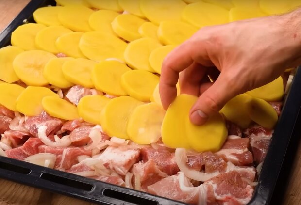 М'ясна запіканка, кадр з відео