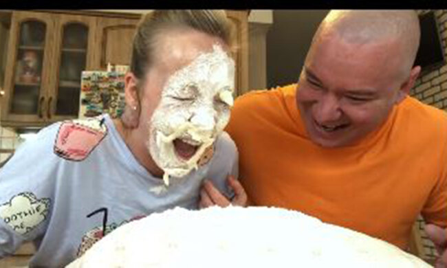 Євген Кошовий з дружиною