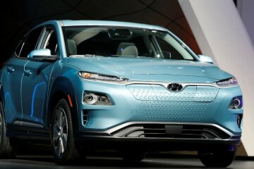 Hyundai відкликає автомобілі на водневому двигуні
