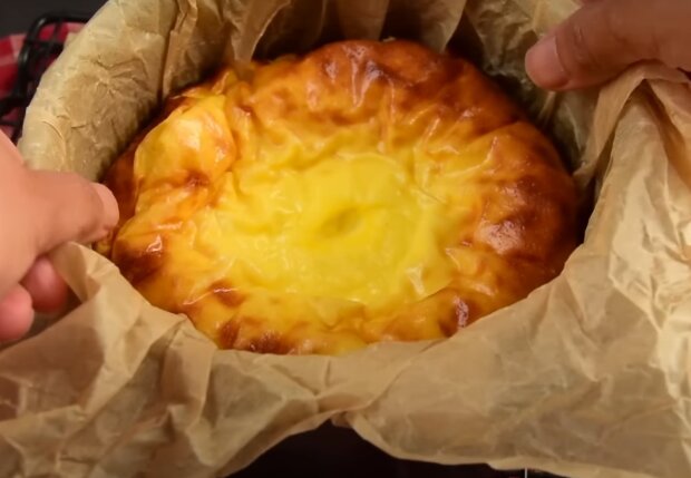 Йогуртовий торт, кадр з відео