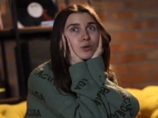 Jerry Heil, кадр из видео