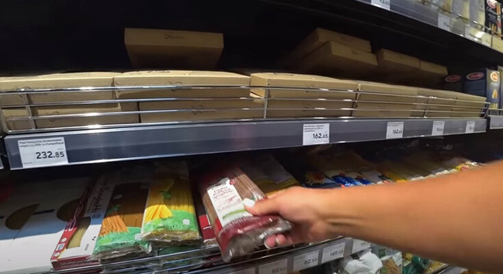 Продукты исчезают, а магазины и ТЦ массово закрываются: отключения света стали адом