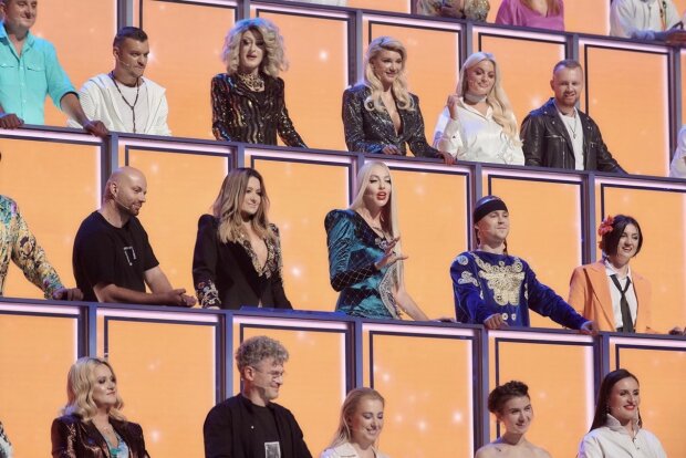 шоу «Співають всі!»