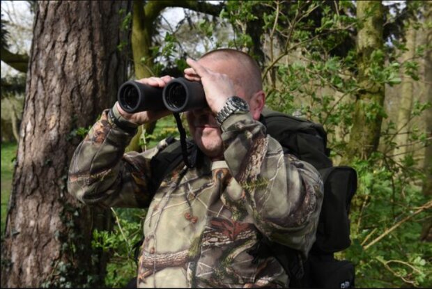 Фото Коліна