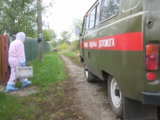 Лікар швидкої допомоги в умовах пандемії, скріншот із відео