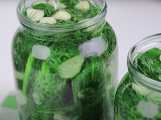 Малосольные огурчики