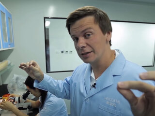 Дмитрий Комаров