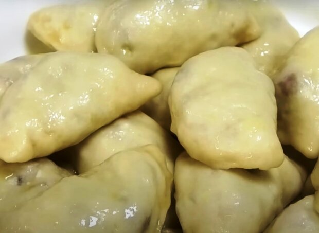 Вареники с малиной, кадр из видео