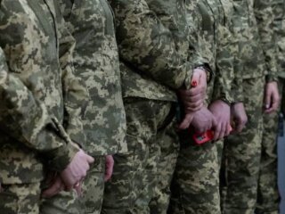 Женская военная форма: скрин из сети