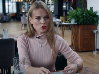 Ольга Фреймут, скріншот із відео