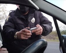 водителя остановила полиция
