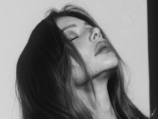 Тіна Кароль