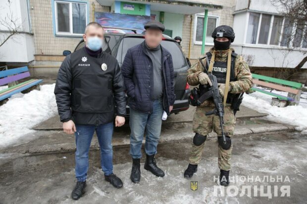 Задержание маньяка-фотографа под Киевом