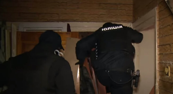 Украинцев ждут жесткие проверки: придут в каждую квартиру, дом и дачу