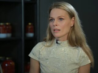 Ольга Фреймут, скріншот із відео