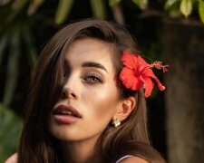 Анна Неплях